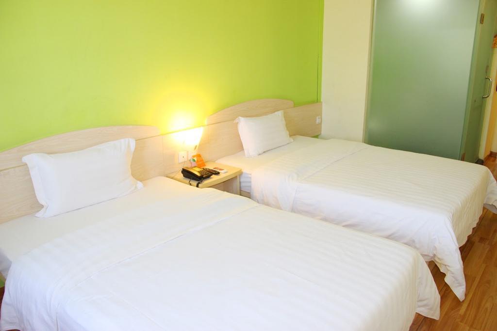 7Days Inn Dalian Heishijiao Software Park Экстерьер фото